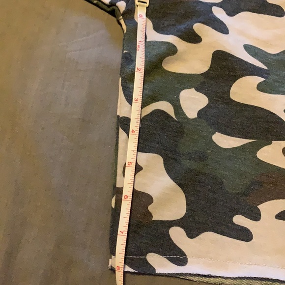 Tresics super soft camo crop top - Picture 9 of 9